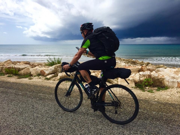 Trekking sulla costa dei trabocchi con Bikelife